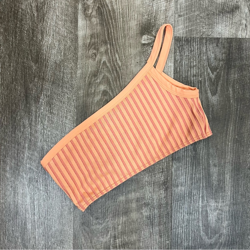 One-Shoulder Ribbed Stripe Swim Top in Peach-Pink